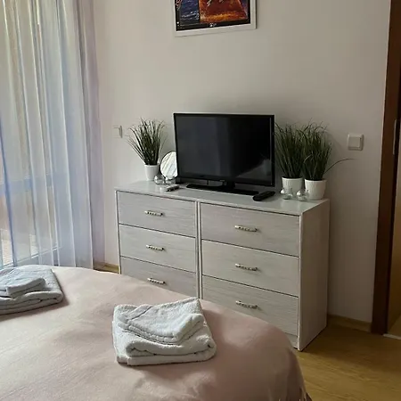 Golf Club & Orchid Noks Mia Apartment *